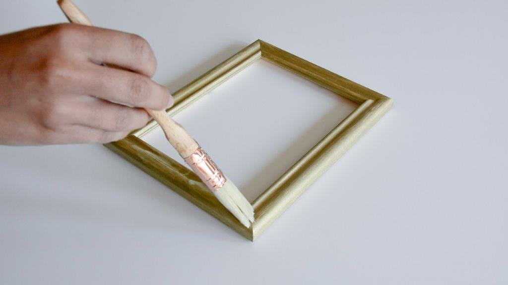 Antik_Crackle_Cadre_2_application_pinceau_Adfields