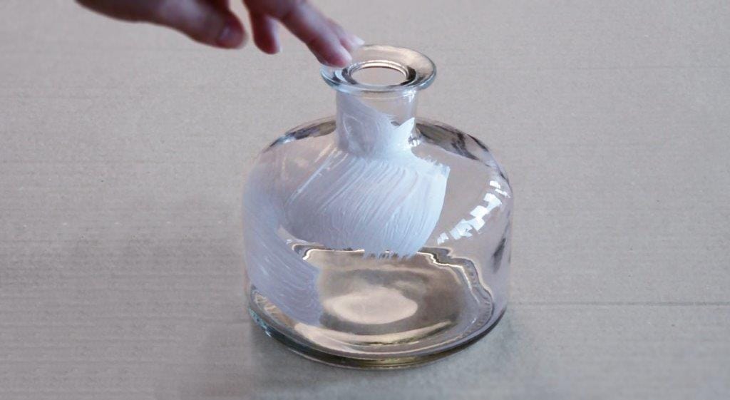 Bronze_Spirit_Vase_2_application AbsolutPrimer_Adfields