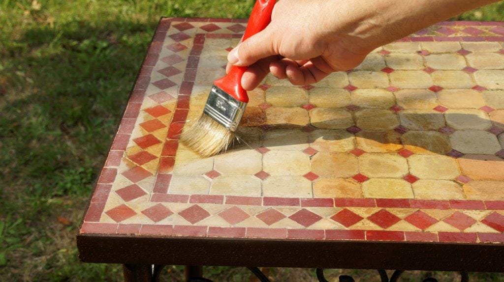 Polytrol_table_application