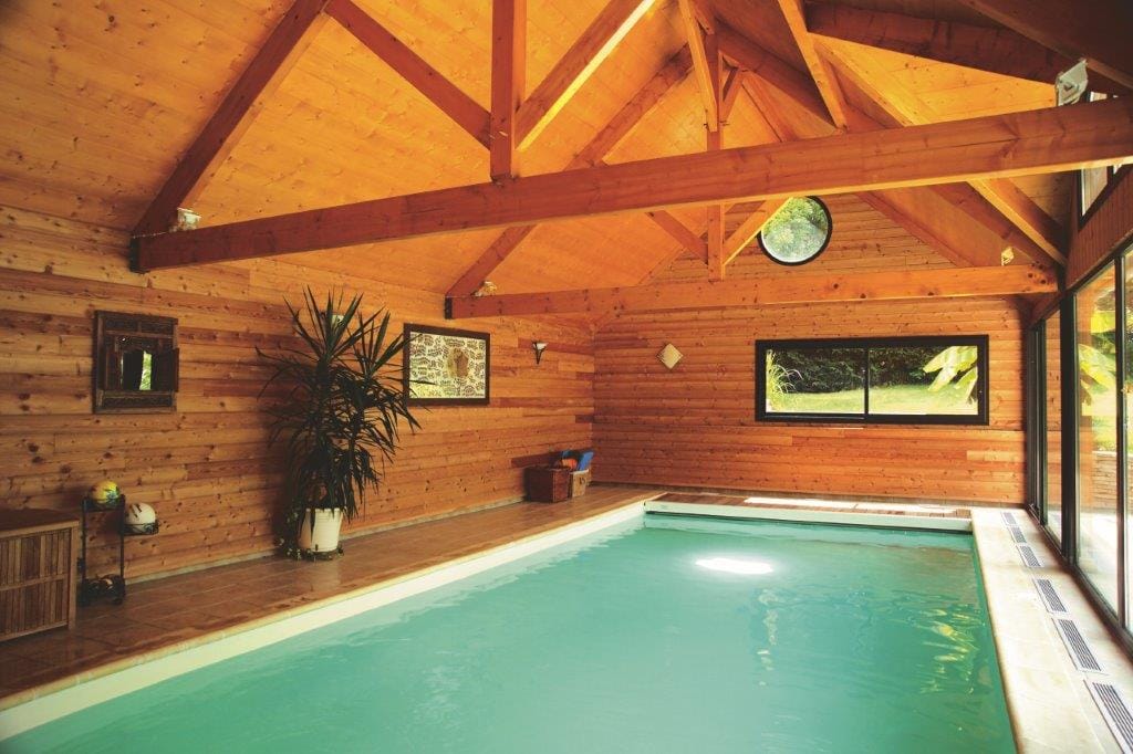 xylin_swimmingpool_©LMBOIS